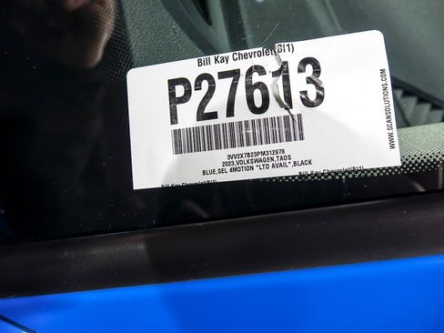 Used 2023 Volkswagen Taos SEL image 35