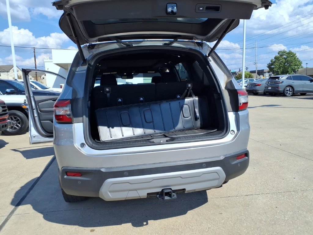 Used 2025 Honda Pilot TrailSport image 22