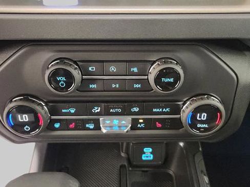 New 2025 Ford Bronco Outer Banks image 18