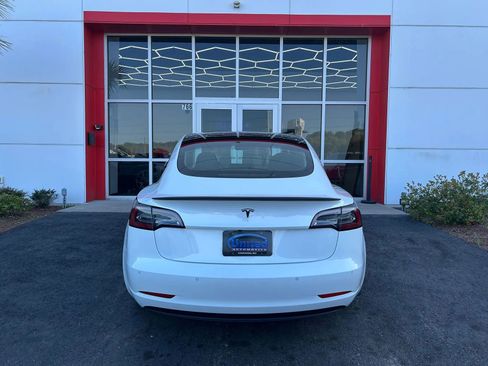 Used 2021 Tesla Model 3 Standard Range Plus image 7