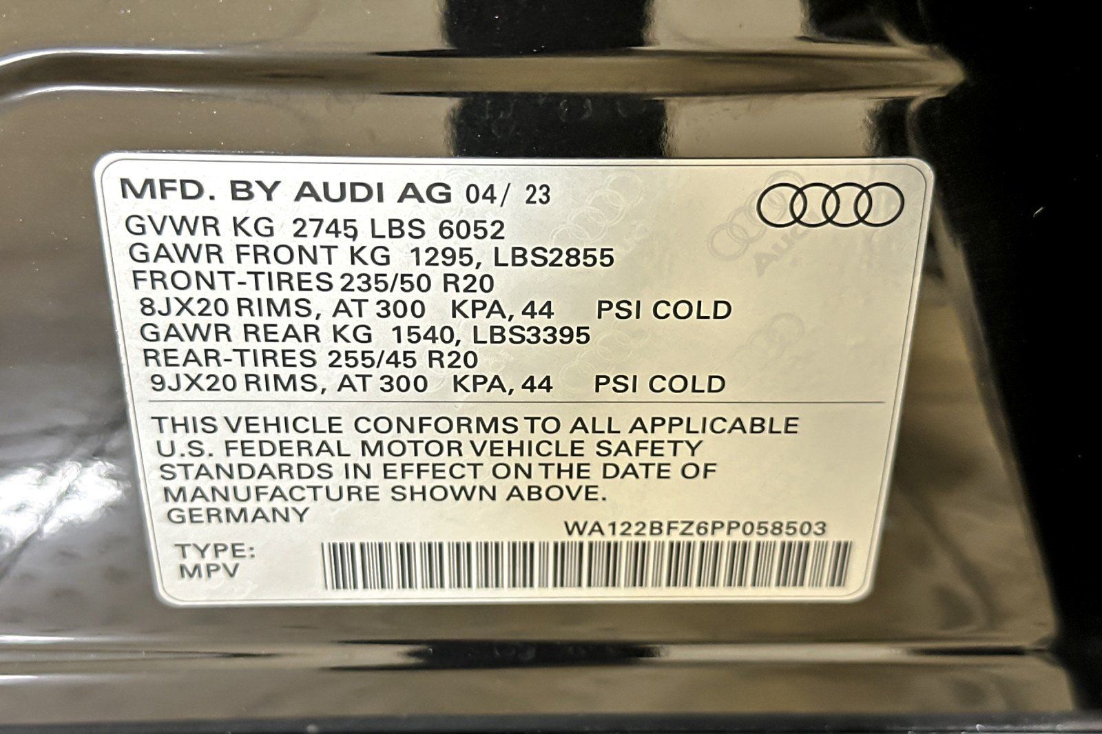 Certified 2023 Audi Q4 e-tron Premium w/ Convenience Package AWD/4WD image 27