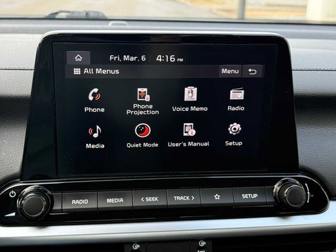 Used 2023 Kia Forte LXS w/ LXS Technology Package image 22