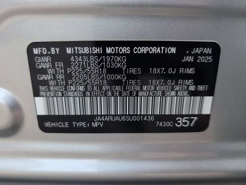Used 2025 Mitsubishi Outlander Sport SE AWD/4WD image 35