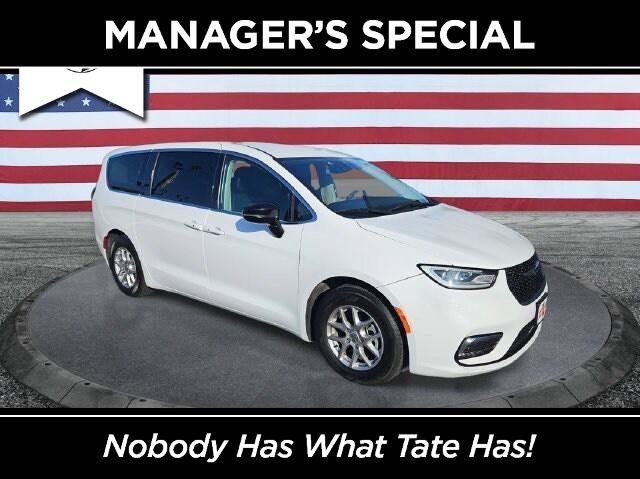Certified 2024 Chrysler Pacifica Touring-L FWD image 1