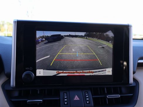 Certified 2025 Toyota RAV4 XLE Premium image 26