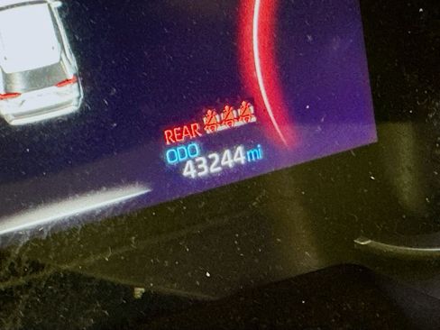 Used 2024 Toyota RAV4 LE image 19