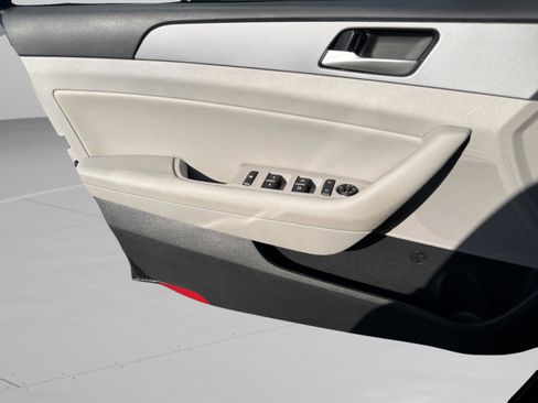 Used 2019 Hyundai Sonata SEL w/ Tech Package 02 image 27