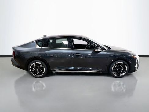 New 2025 Kia K4 GT-Line image 8