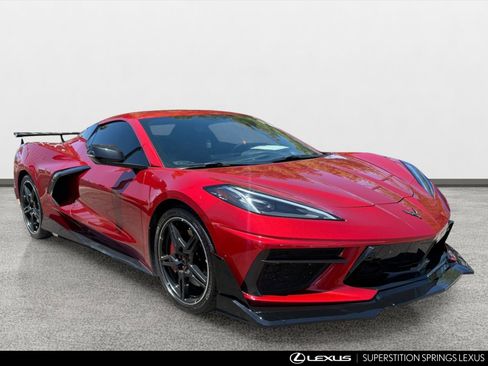 Used 2021 Chevrolet Corvette Stingray Premium Conv w/ Z51 Performance Package RWD image 2