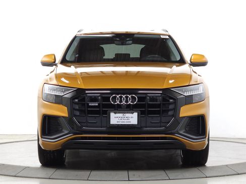 Used 2019 Audi Q8 Prestige w/ Adaptive Chassis Package image 2