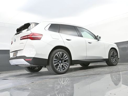 Used 2025 BMW X3 xDrive30i w/ Premium Package image 45