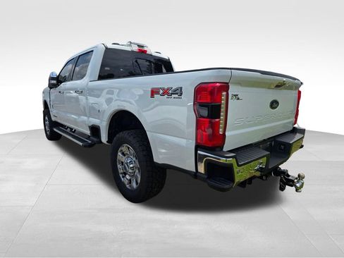 Certified 2024 Ford F250 Lariat w/ Chrome Package AWD/4WD image 15