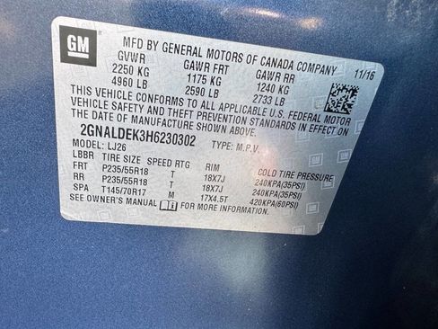 Used 2017 Chevrolet Equinox Premier w/ Enhanced Convenience Package image 15