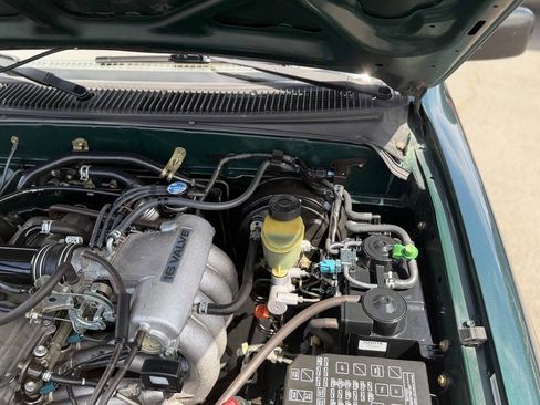 Used 1999 Toyota Tacoma PreRunner RWD image 28