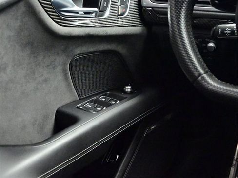 Used 2016 Audi RS 7 Prestige image 10