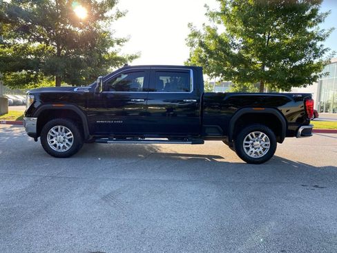 Used 2022 GMC Sierra 2500 SLT w/ SLT Premium Package AWD/4WD image 4