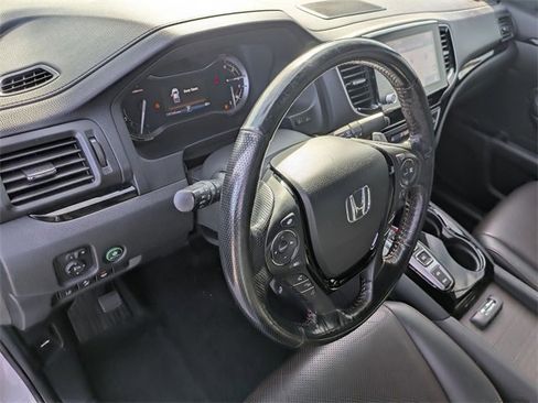 Used 2023 Honda Ridgeline Black Edition image 14