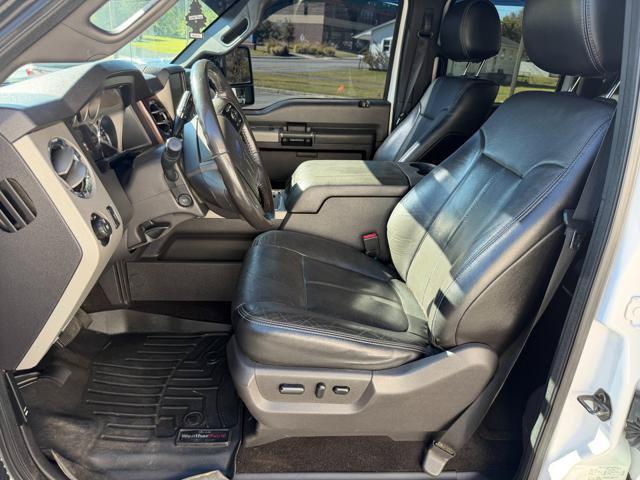 Used 2015 Ford F250 Lariat w/ Chrome Package AWD/4WD image 6