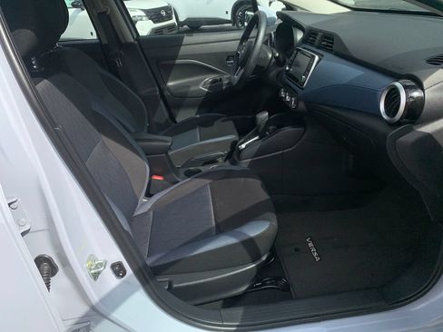 Used 2025 Nissan Versa SV w/ Trunk Package FWD image 31