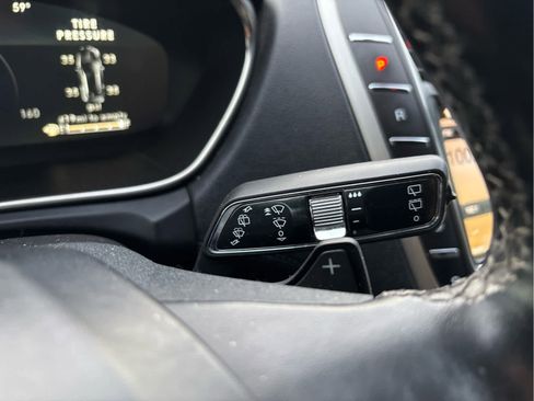 Used 2019 Lincoln Nautilus Select image 27