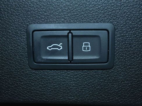 Used 2016 Audi A7 3.0T Prestige w/ Prestige Package AWD/4WD image 32