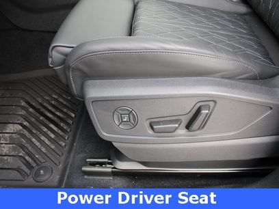 New 2025 Audi SQ5 Premium Plus