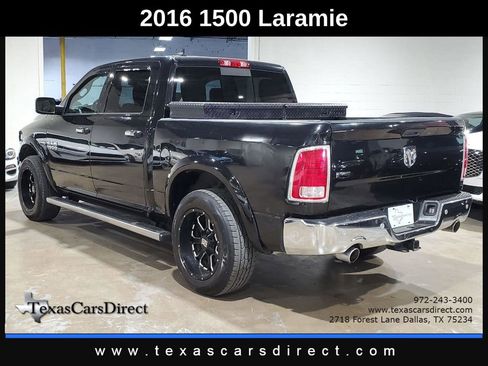 Used 2016 RAM 1500 Laramie w/ Convenience Group image 10