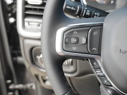 New 2026 RAM 1500 4x4 Crew Cab image 26