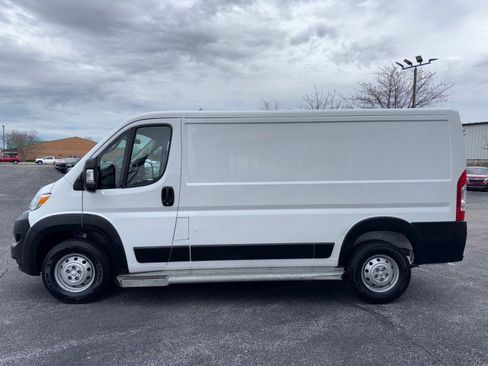 Used 2023 RAM ProMaster 2500 image 7
