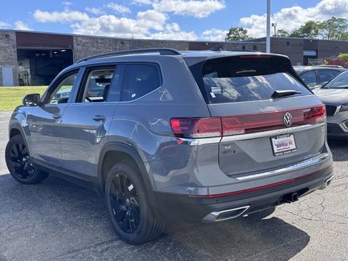 New 2026 Volkswagen Atlas SE image 28
