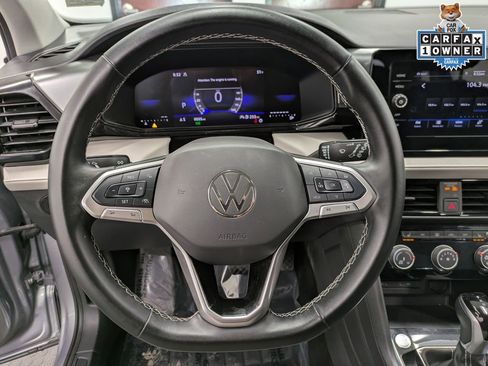 Used 2025 Volkswagen Taos S image 23