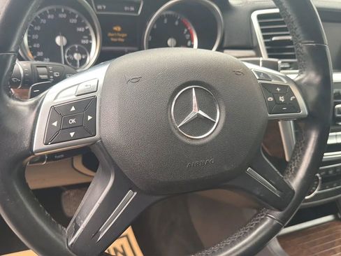 Used 2013 Mercedes-Benz GL 450 4MATIC image 21