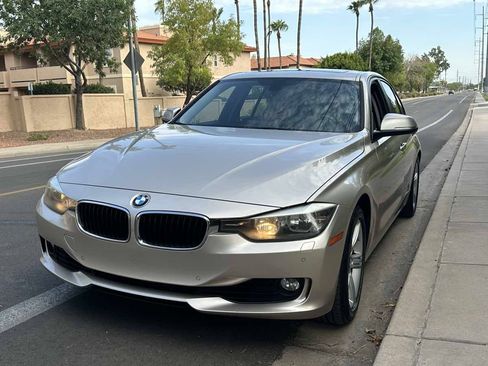 Used 2013 BMW 328i Sedan RWD image 4