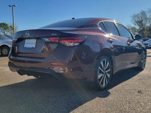 Certified 2022 Nissan Sentra SV w/ SV Premium Package image 5