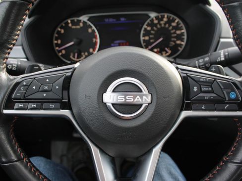 Used 2024 Nissan Altima 2.5 SR image 16