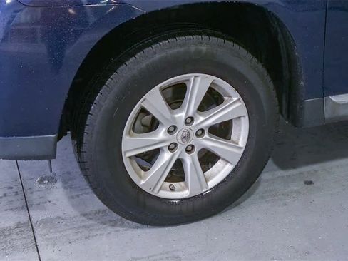 Used 2013 Toyota Highlander SE image 5