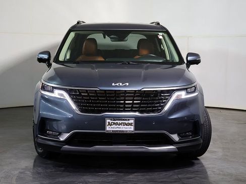 Used 2022 Kia Carnival SX FWD image 9