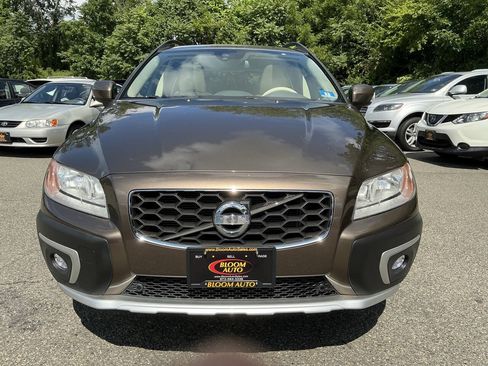 Used 2015 Volvo XC70 3.2 Platinum AWD/4WD image 2