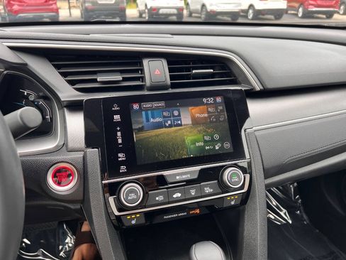Used 2018 Honda Civic EX-T image 16