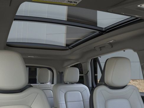 New 2026 Lincoln Aviator Reserve AWD/4WD image 22