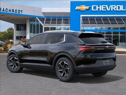 New 2026 Chevrolet Equinox EV LT image 3