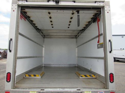 Used 2019 Ford Transit 350 156 DRW RWD image 16