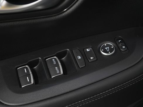 Used 2024 Honda HR-V EX-L image 22
