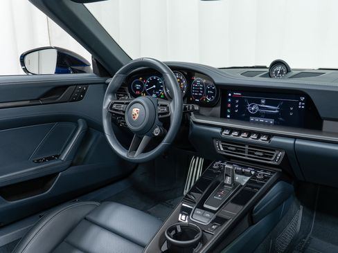 Certified 2023 Porsche 911 Targa 4 GTS w/ Premium Package AWD/4WD image 19
