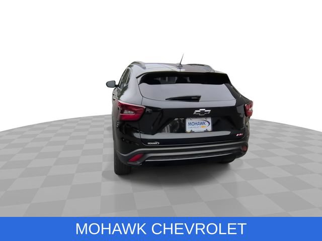 Used 2024 Chevrolet Trax RS w/ Sunroof Package FWD image 7