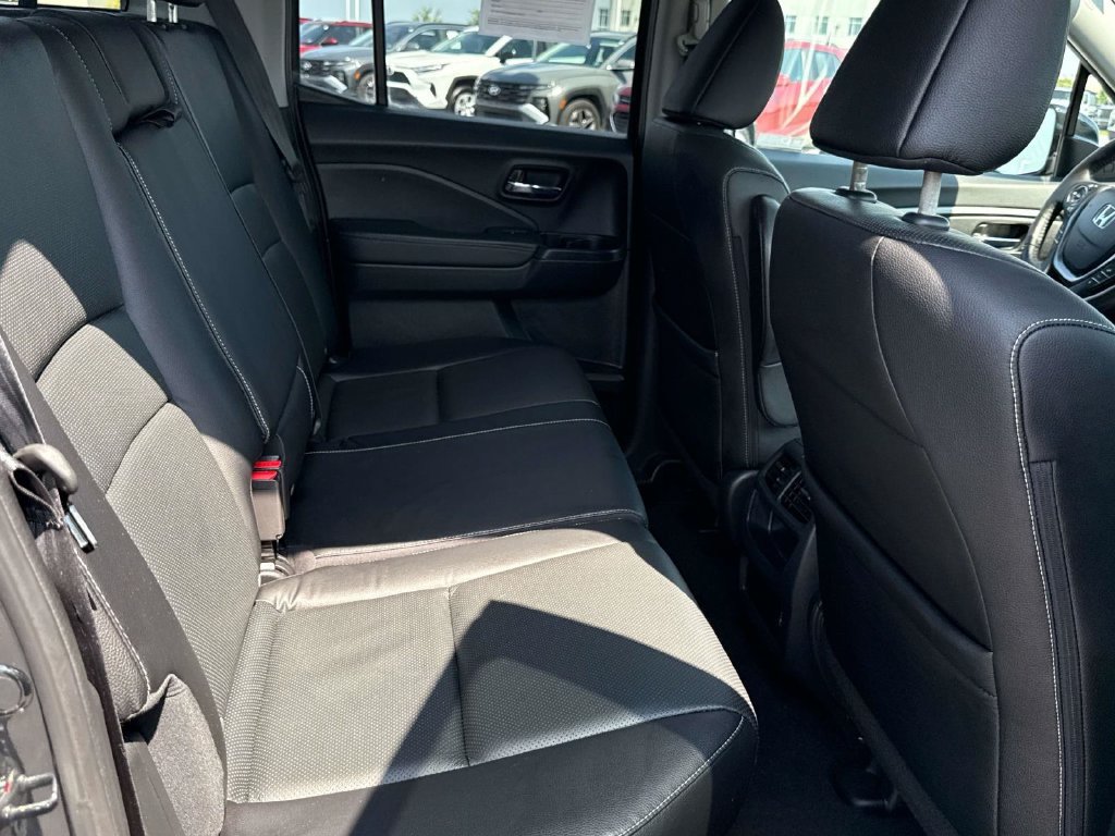 Used 2023 Honda Ridgeline RTL-E image 21