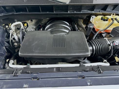 Used 2019 Chevrolet Silverado 1500 LTZ w/ LTZ Convenience Package image 31