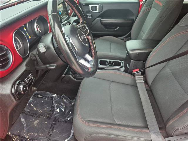 Used 2021 Jeep Wrangler Unlimited Rubicon AWD/4WD image 15