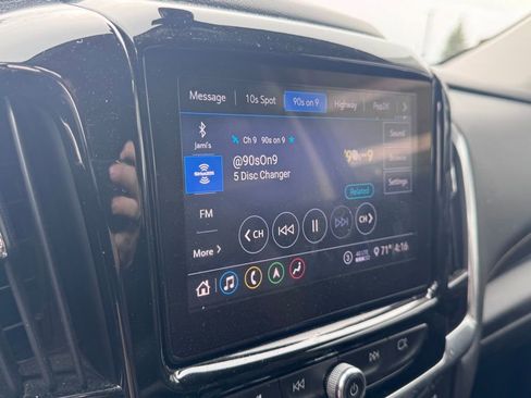 Used 2021 Chevrolet Traverse Premier AWD/4WD image 15