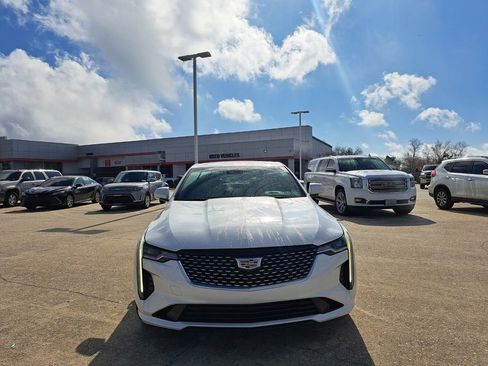 Used 2021 Cadillac CT4 Premium Luxury w/ Climate Package image 2
